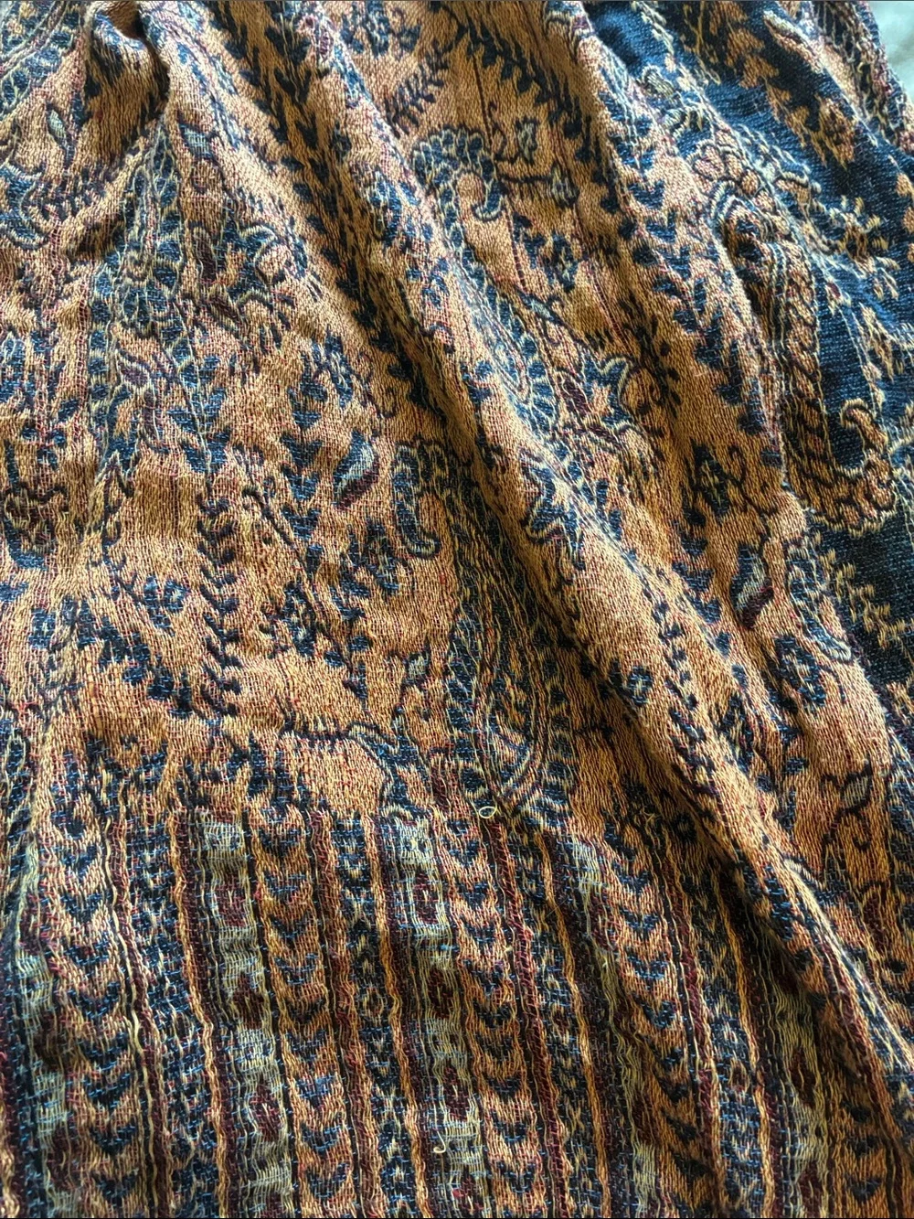 Paisley Knit Fringe Scarf - Navy & Rust